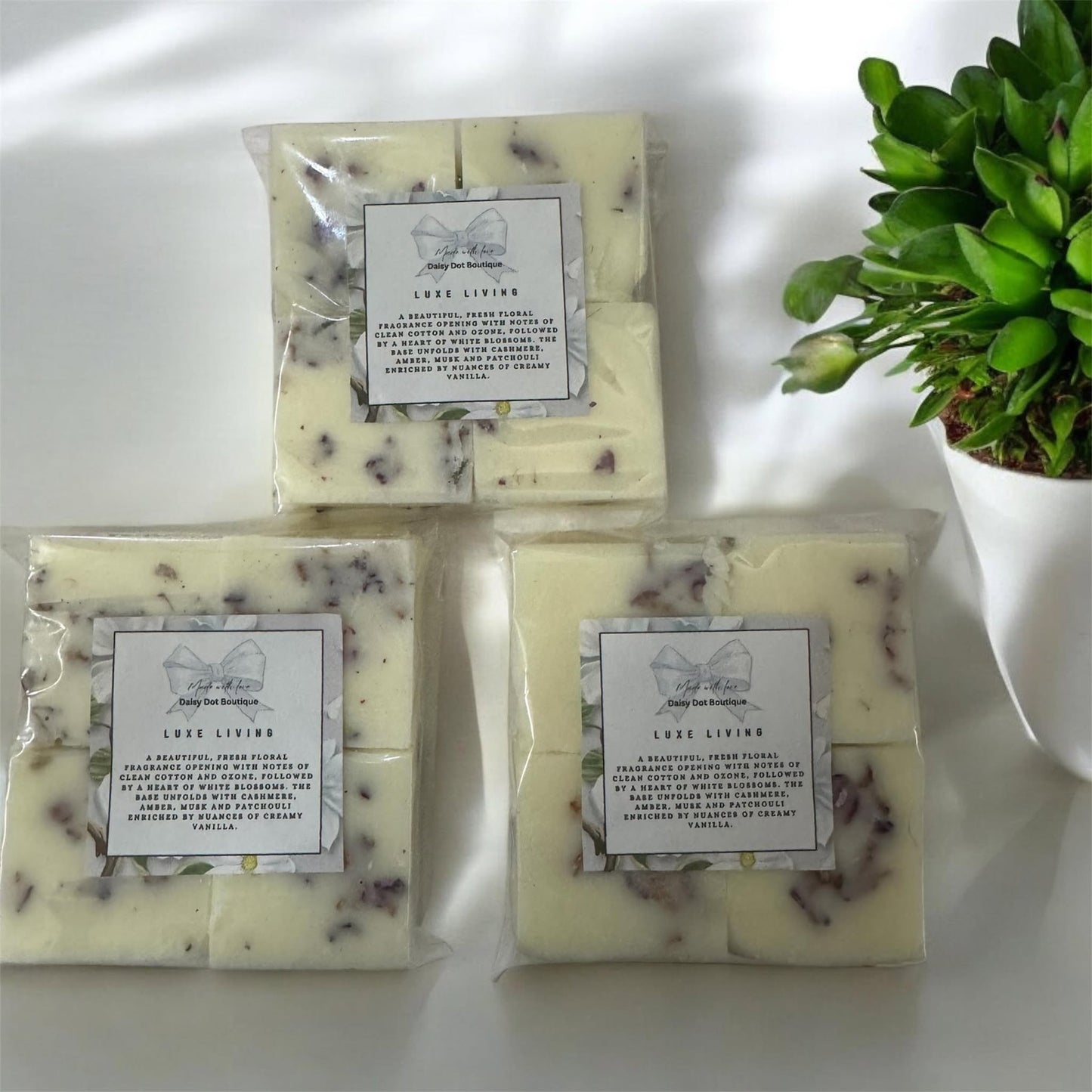 Luxury Pack of 4 rose petal filled wax melts