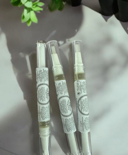 Cuticle Oil Pen / Handmade cuticle oil / 3ml pen / Repairing cuticle oil / Nourishing cuticle oil / Vegan & Cruelty FREE!